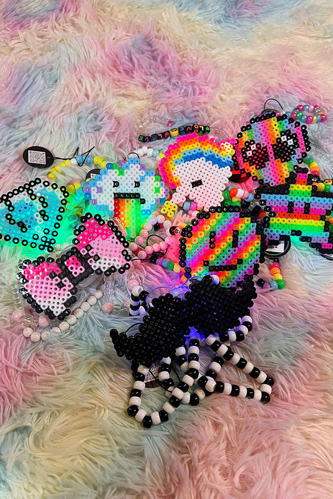 Kandi Necklace Light up Pacifier - Alien